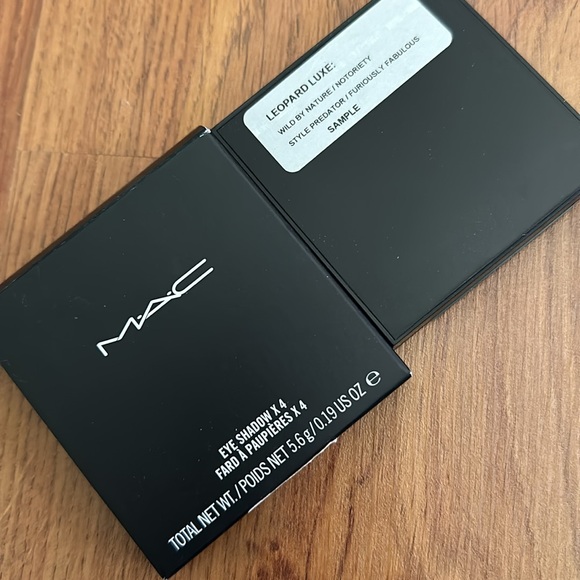 MAC Leopard Luxe shadow quad- limited and discontinued!  New and unused! Rare! - Picture 3 of 3